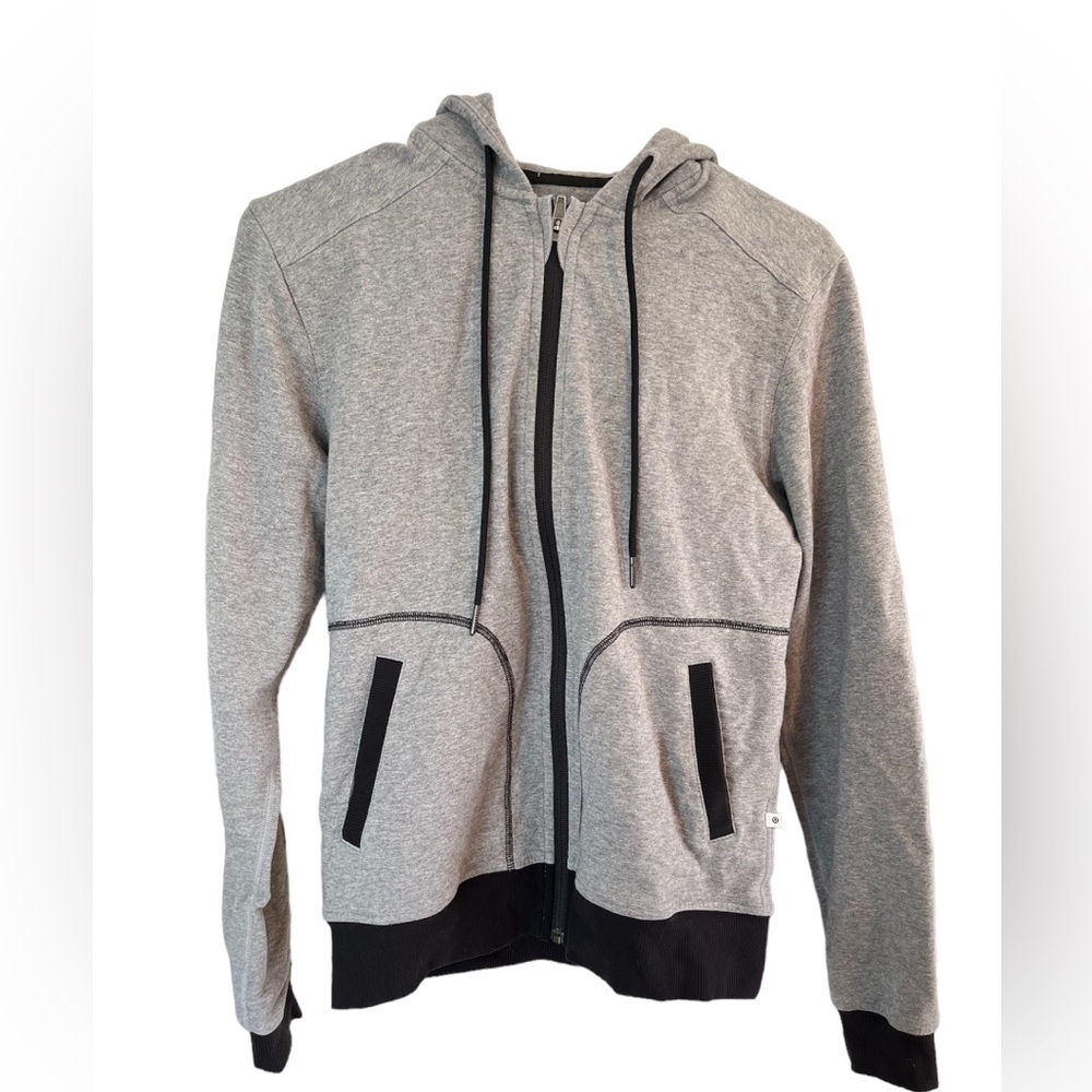 Lululemon women’s hooded zip-up sweatshirt